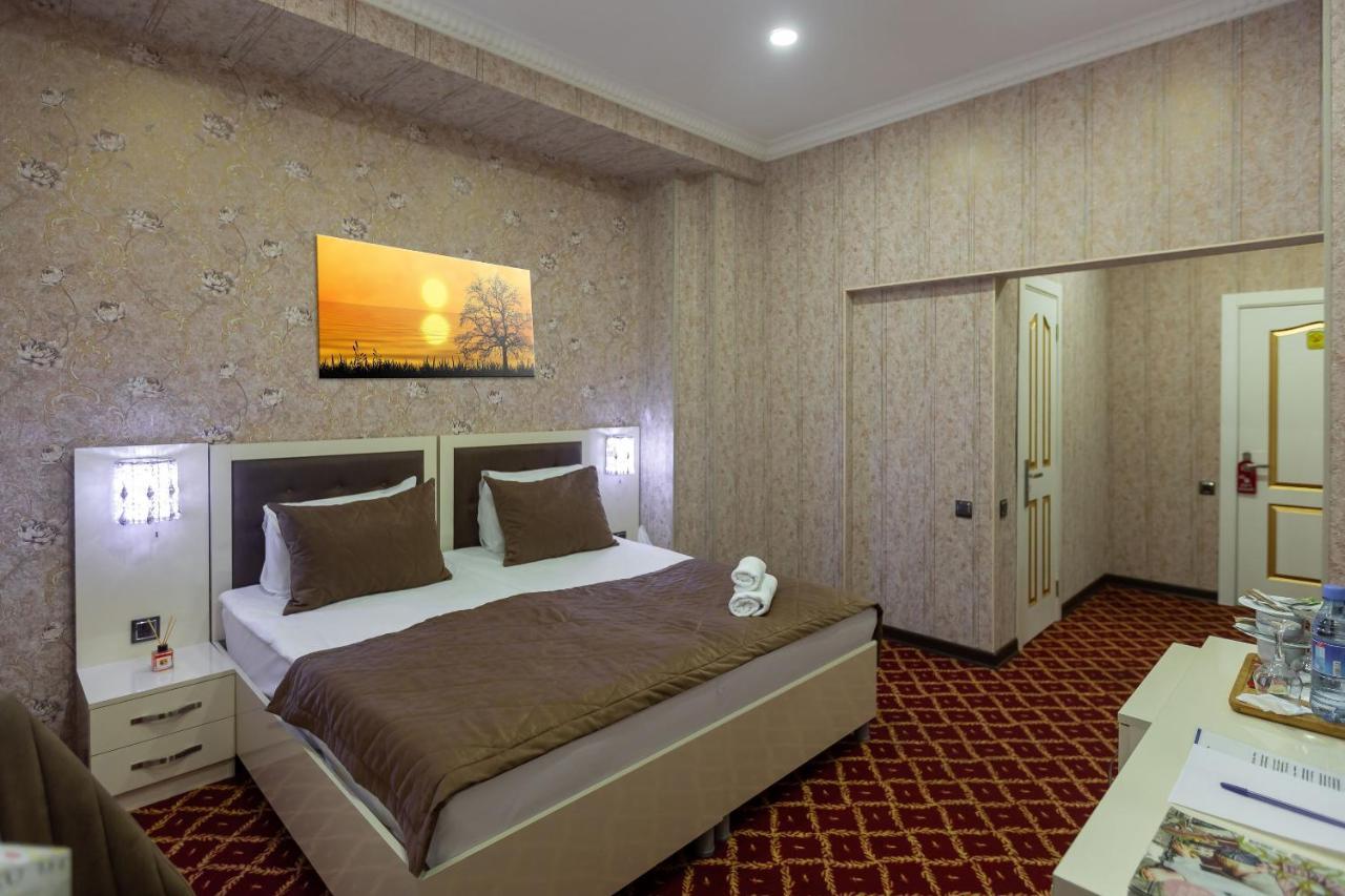 Hotel Center