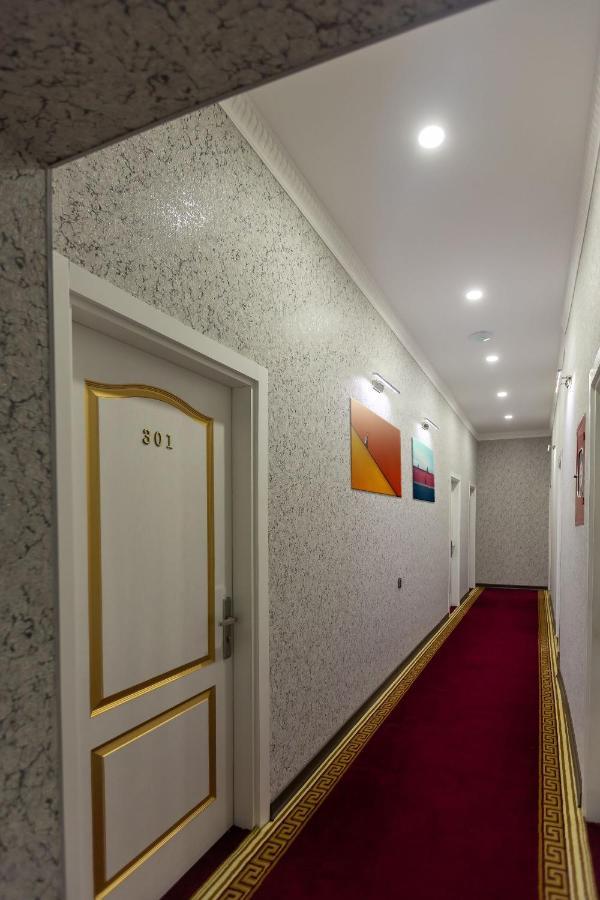 Hotel Center