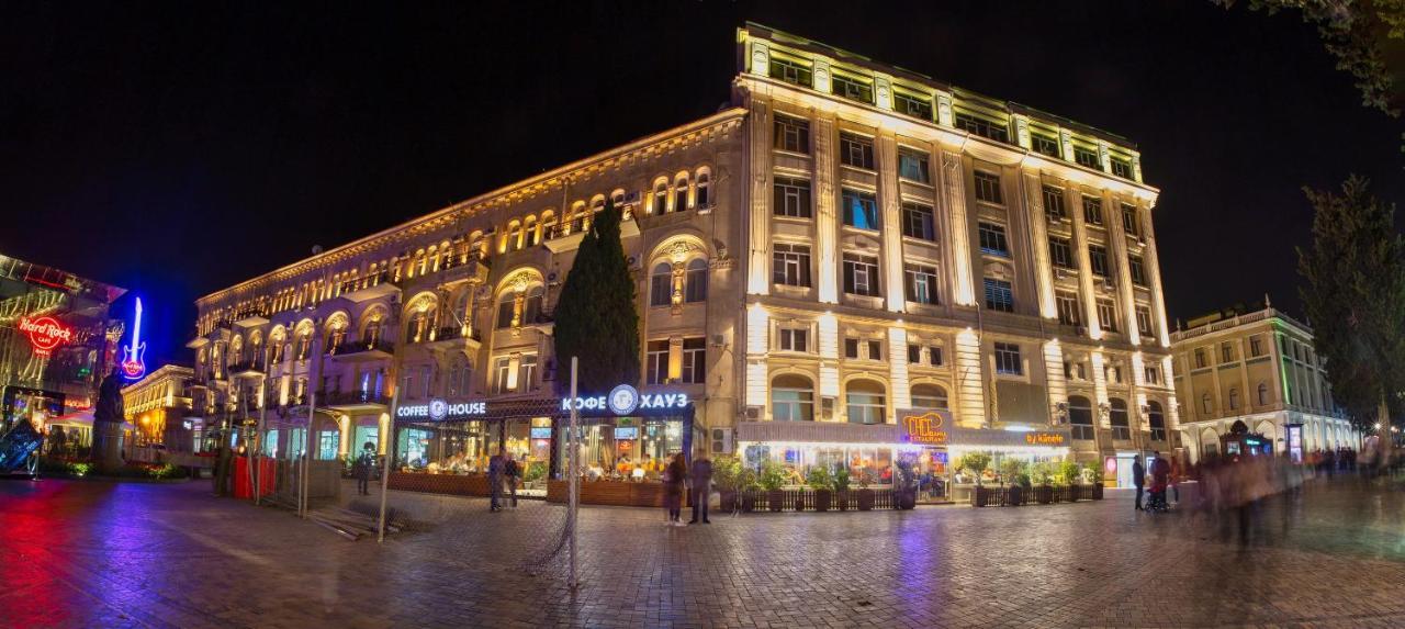 Center Hotel 4*